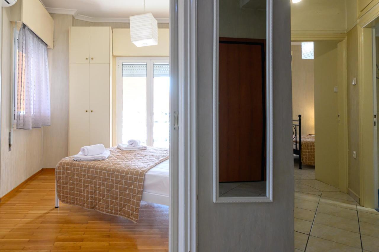 Roubini 52 Apartment Kalamata Exterior foto